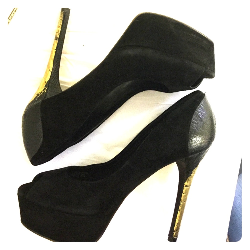 Brian Atwood—Stilettos
